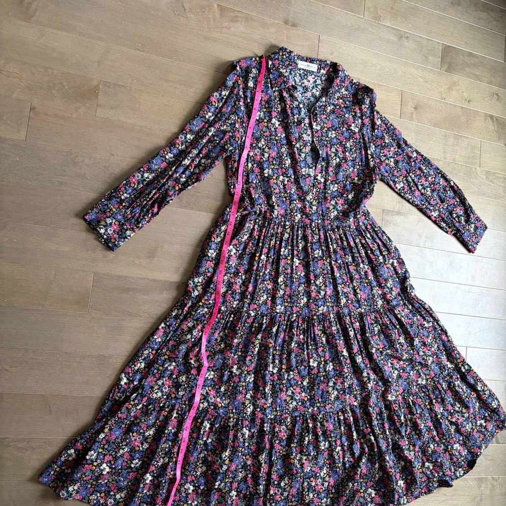 NATURAL LIFE Black Floral Tiered Long-Sleeve Maxi Dress - Picture 5 of 6